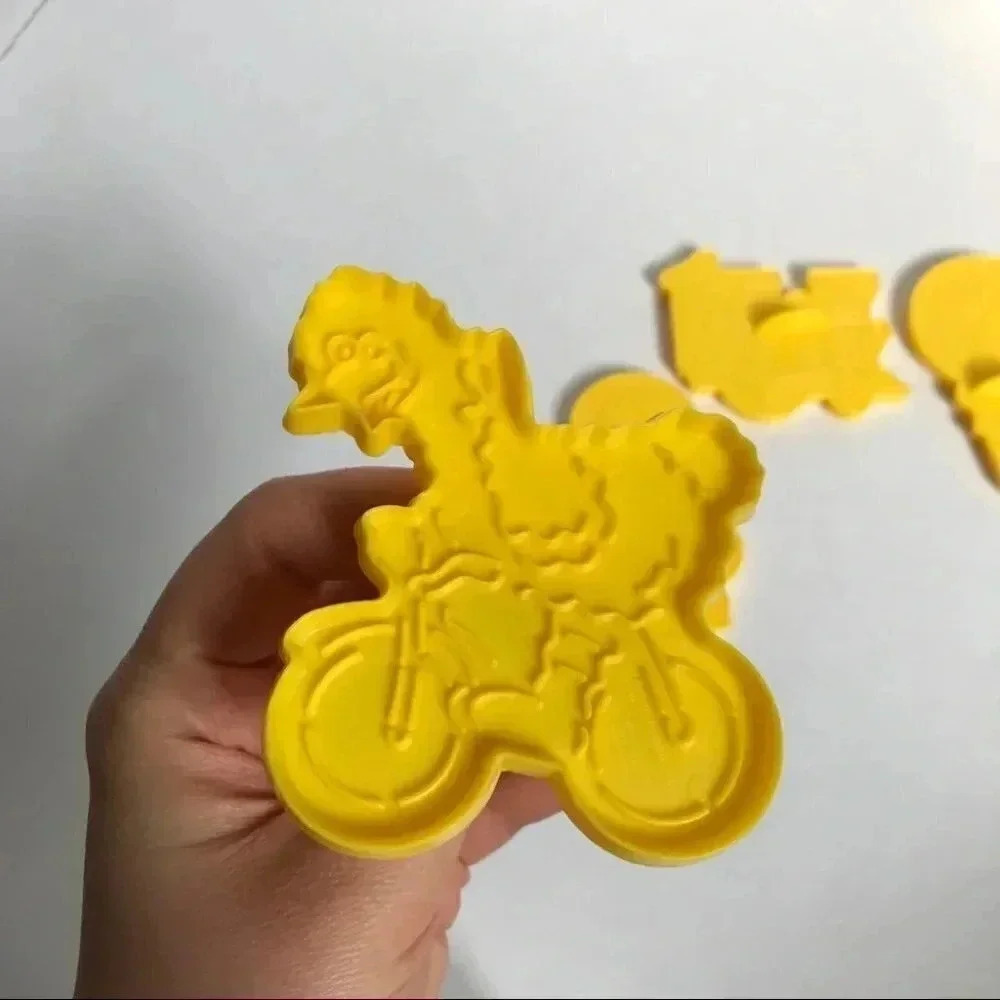 Sesame Street Going Places Cookie Cutters Set - Picture 6 of 6
